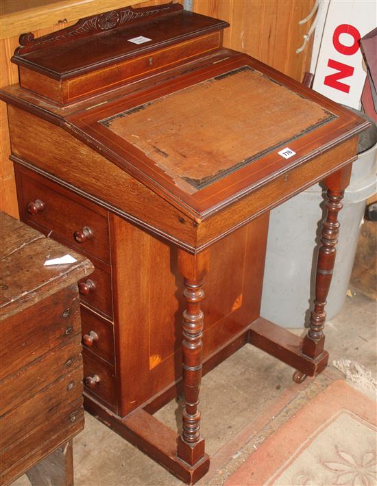 Victorian walnut Davenport